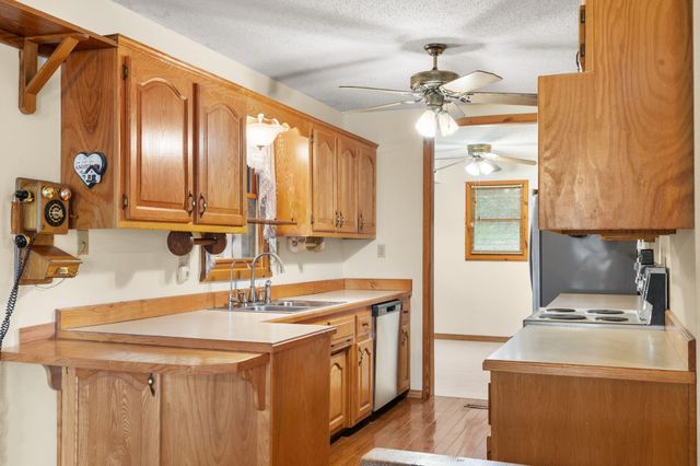166 Terrace Park Road, Kimberling City, MO 65686