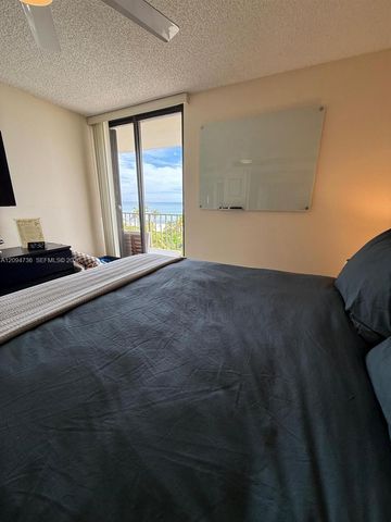 2625 Collins Avenue 605, Miami Beach, FL 33140