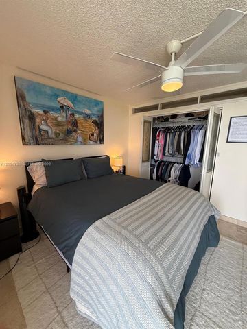 2625 Collins Avenue 605, Miami Beach, FL 33140