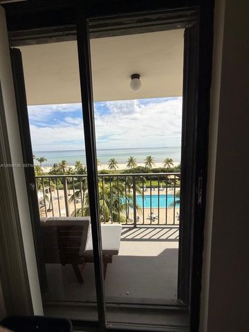 2625 Collins Avenue 605, Miami Beach, FL 33140