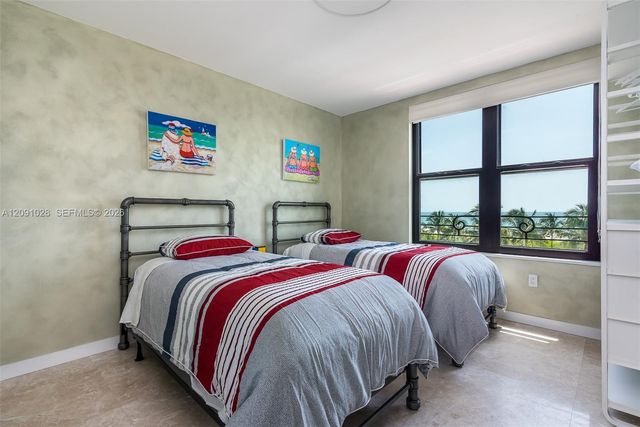 1330 Ocean Drive R5B, Miami Beach, FL 33139