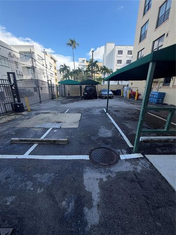 1330 Ocean Drive R5B, Miami Beach, FL 33139