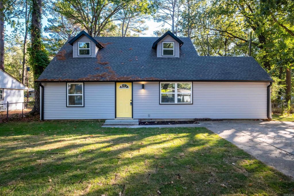 7901 Nolen Dr Drive, Little Rock, AR 72209