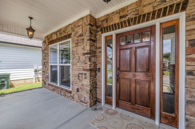 5644 Bungalow Circle, Hixson, TN 37343