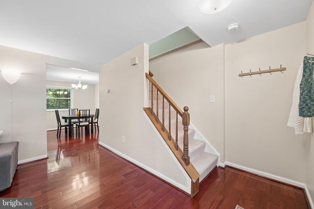 19904 BUHRSTONE DR, Gaithersburg, MD 20886