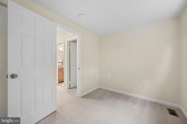 19904 BUHRSTONE DR, Gaithersburg, MD 20886