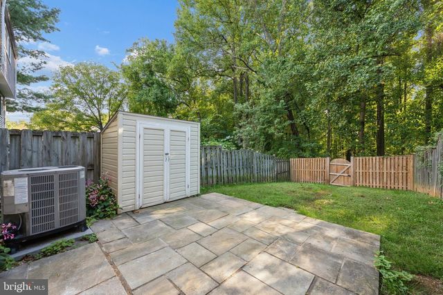 19904 BUHRSTONE DR, Gaithersburg, MD 20886