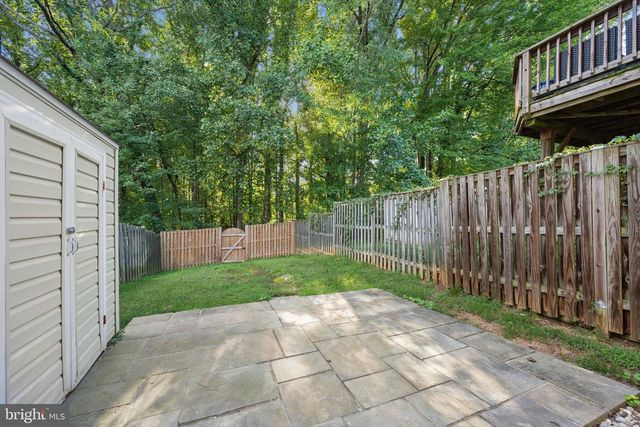 19904 BUHRSTONE DR, Gaithersburg, MD 20886