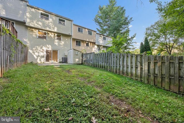 19904 BUHRSTONE DR, Gaithersburg, MD 20886