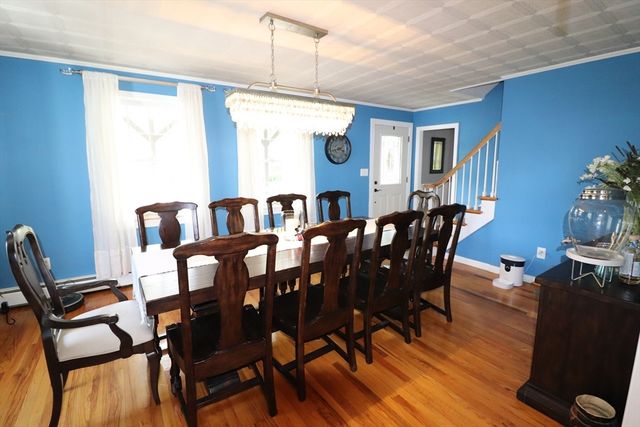 26 Robin Ln, Somerset, MA 02726