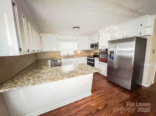 9454 Flowes Store Road, Midland, NC 28107