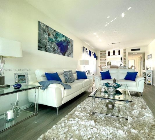 5980 NW 64th Ave 312, Tamarac, FL 33319