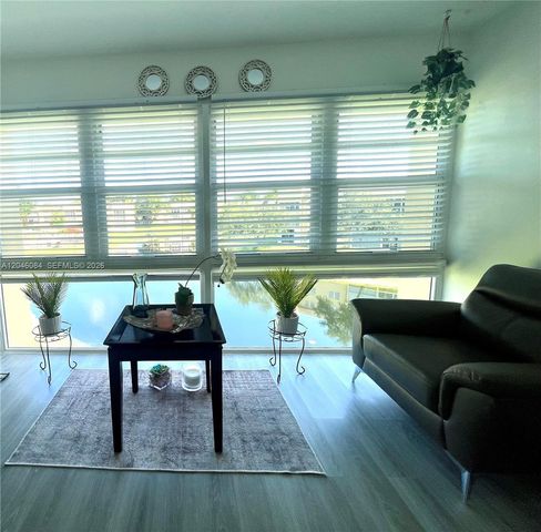 5980 NW 64th Ave 312, Tamarac, FL 33319