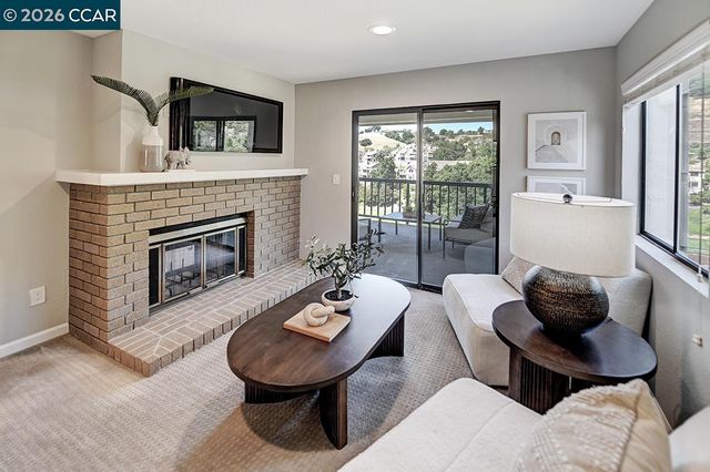 4521 Terra Granada Dr 4B, Walnut Creek, CA 94595