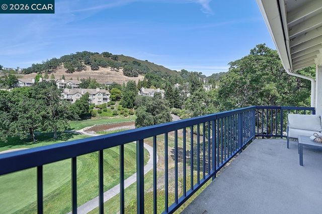 4521 Terra Granada Dr 4B, Walnut Creek, CA 94595