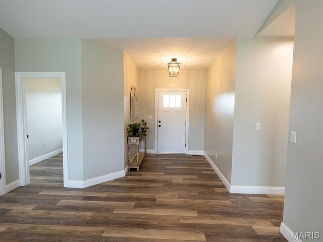 27650 Iowa Road, Perry, MO 63462