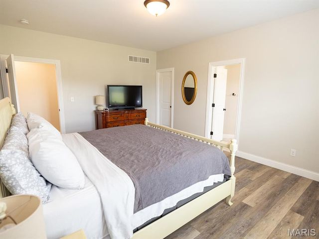 27650 Iowa Road, Perry, MO 63462