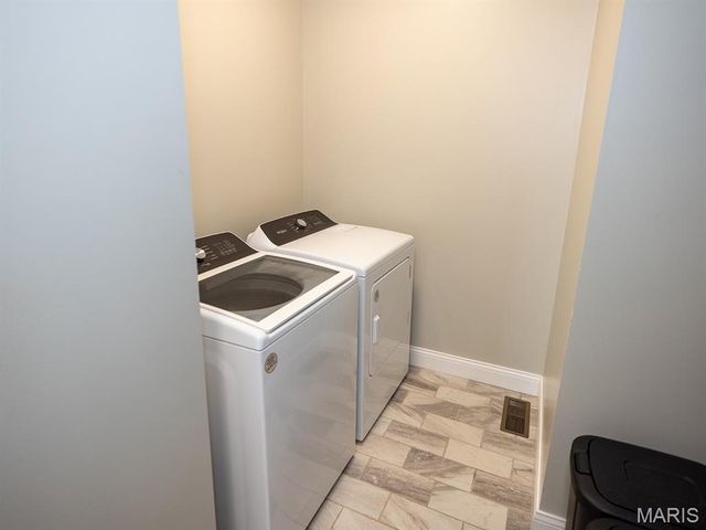 27650 Iowa Road, Perry, MO 63462