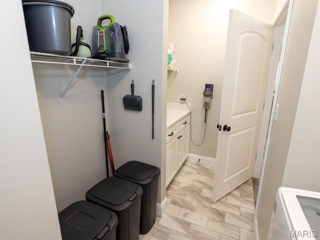 27650 Iowa Road, Perry, MO 63462