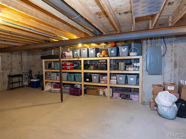 27650 Iowa Road, Perry, MO 63462