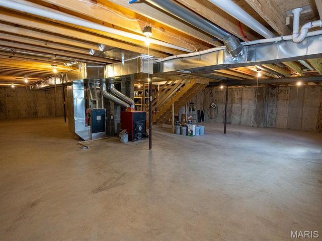 27650 Iowa Road, Perry, MO 63462