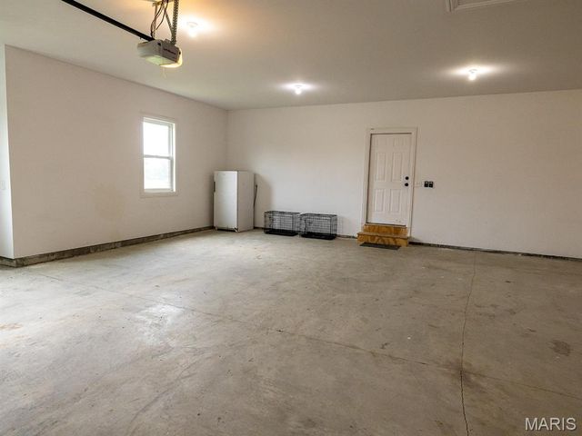 27650 Iowa Road, Perry, MO 63462