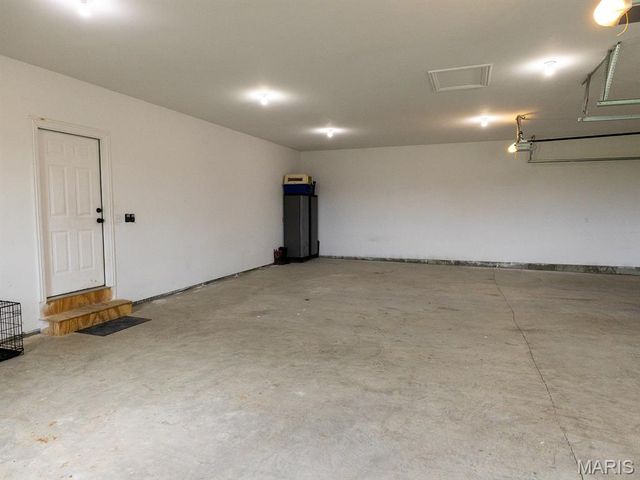 27650 Iowa Road, Perry, MO 63462