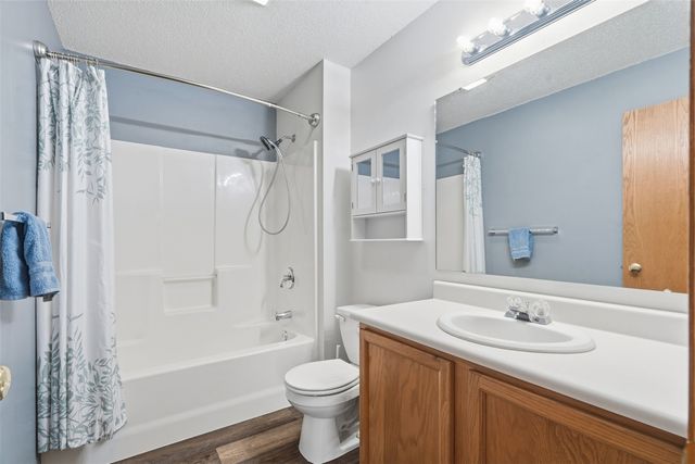 3110 Wilson SW 5, Cedar Rapids, IA 52404