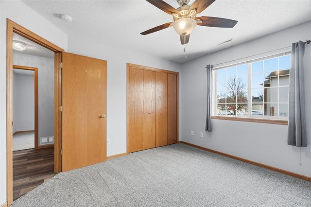 3110 Wilson SW 5, Cedar Rapids, IA 52404