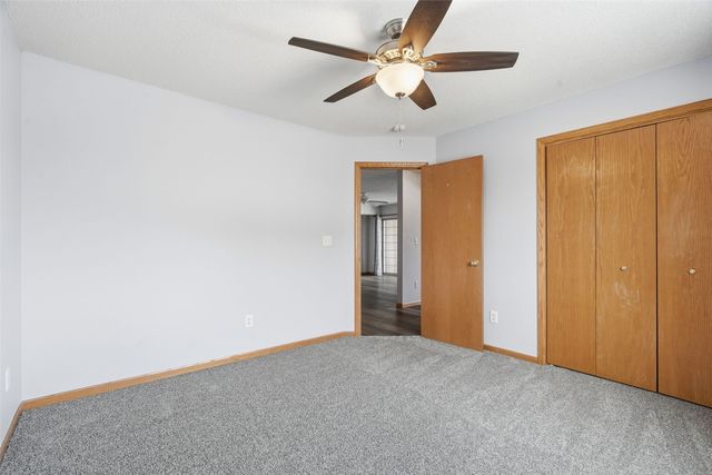 3110 Wilson SW 5, Cedar Rapids, IA 52404