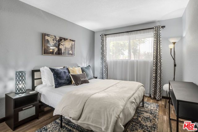 751 N Los Felices Circle 212, Palm Springs, CA 92262