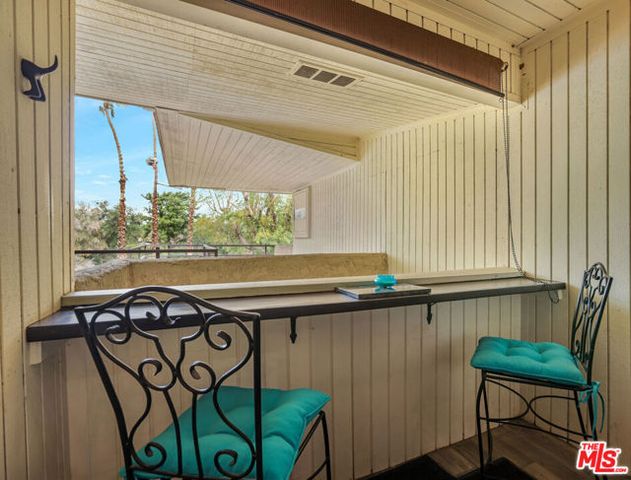 751 N Los Felices Circle 212, Palm Springs, CA 92262