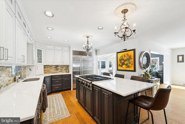 1148 SHADOW OAK DR, Malvern, PA 19355