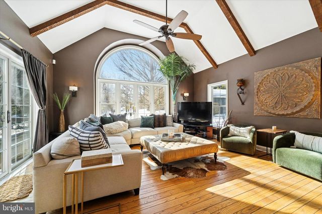 1148 SHADOW OAK DR, Malvern, PA 19355