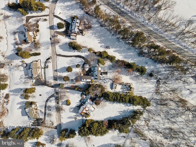 1148 SHADOW OAK DR, Malvern, PA 19355