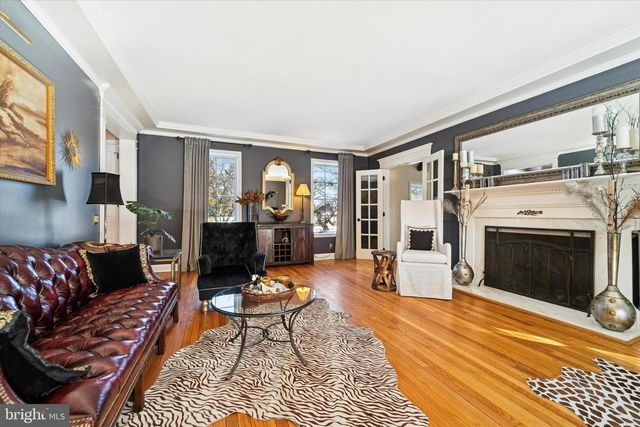 1148 SHADOW OAK DR, Malvern, PA 19355