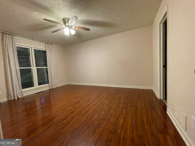 1024 Laurel Lake Drive, Ball Ground, GA 30107