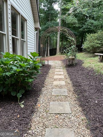 1024 Laurel Lake Drive, Ball Ground, GA 30107