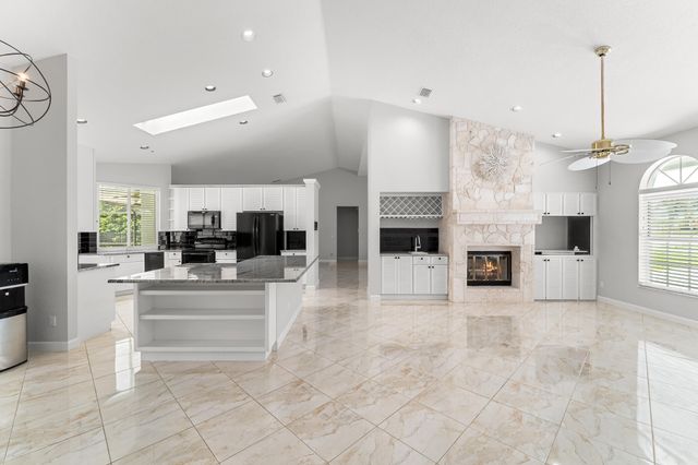 1402 SW Osprey Cove, Port St. Lucie, Port St Lucie, FL 34986