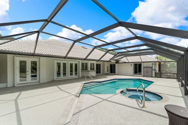 1402 SW Osprey Cove, Port St. Lucie, Port St Lucie, FL 34986