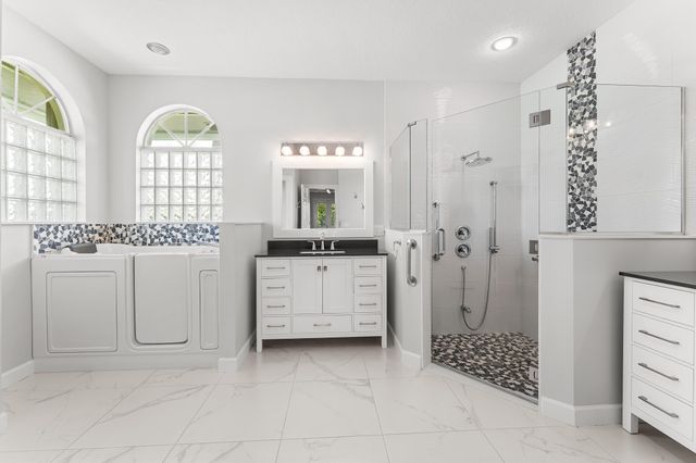 1402 SW Osprey Cove, Port St. Lucie, Port St Lucie, FL 34986