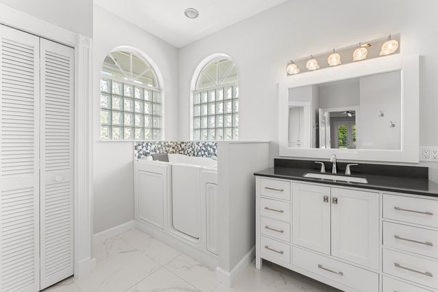 1402 SW Osprey Cove, Port St. Lucie, Port St Lucie, FL 34986