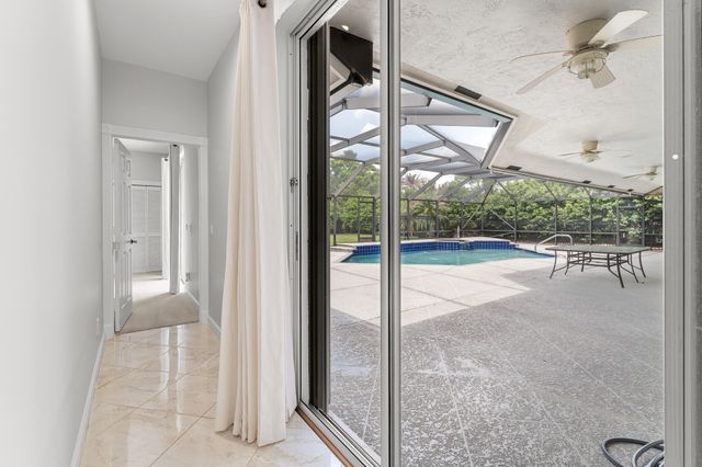 1402 SW Osprey Cove, Port St. Lucie, Port St Lucie, FL 34986