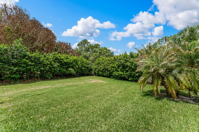 1402 SW Osprey Cove, Port St. Lucie, Port St Lucie, FL 34986