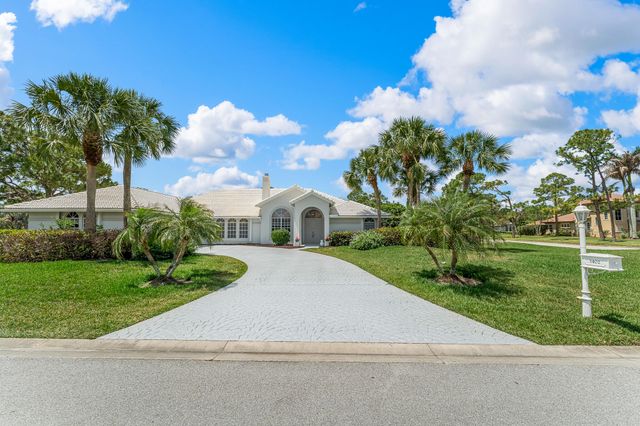 1402 SW Osprey Cove, Port St. Lucie, Port St Lucie, FL 34986
