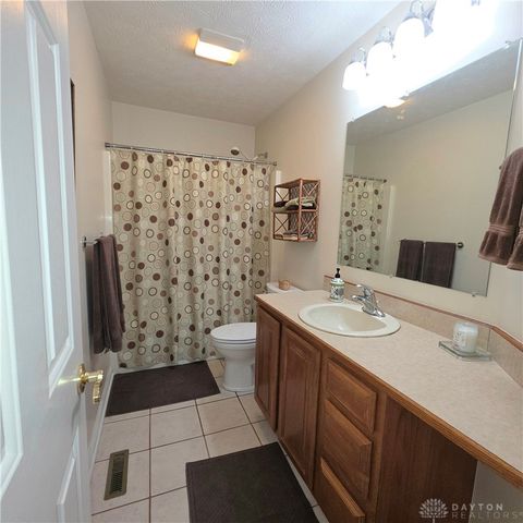 507 Patricia Faye Court, Brookville, OH 45309