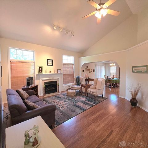 507 Patricia Faye Court, Brookville, OH 45309