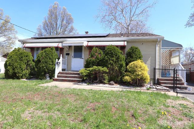 89 Oak Lane, Edison, NJ 08817