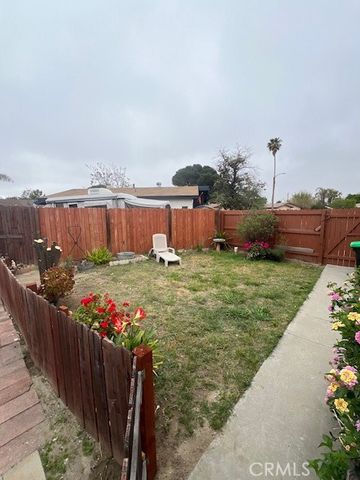 2140 San Bernardo Avenue, Hemet, CA 92545