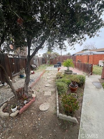 2140 San Bernardo Avenue, Hemet, CA 92545